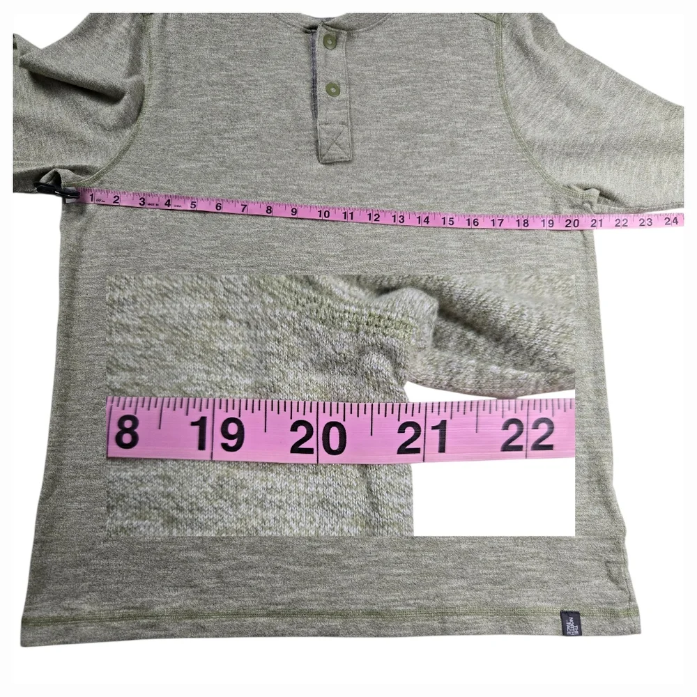 The North Face Men Medium Long Sleeve Henley Green Buttons Pullover Cotton Blend